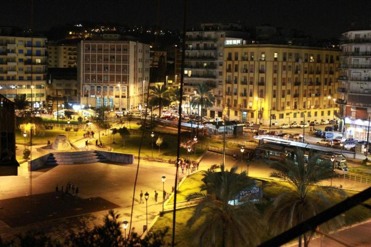 Hotel La casa di Alje Napoli Esterno foto